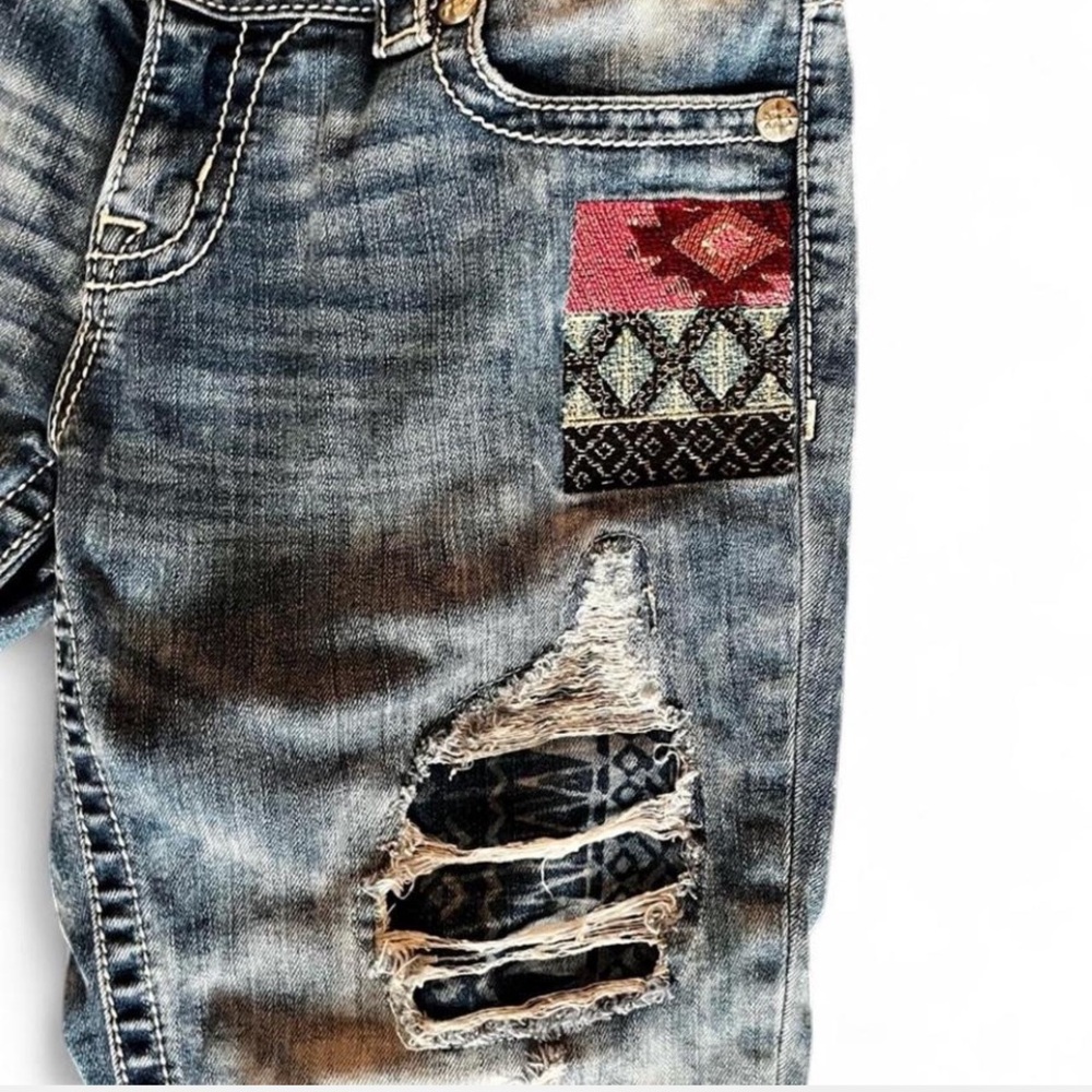 Miss Me Denim Capri with Aztec Patch-work, 28 - Picture 4 of 9